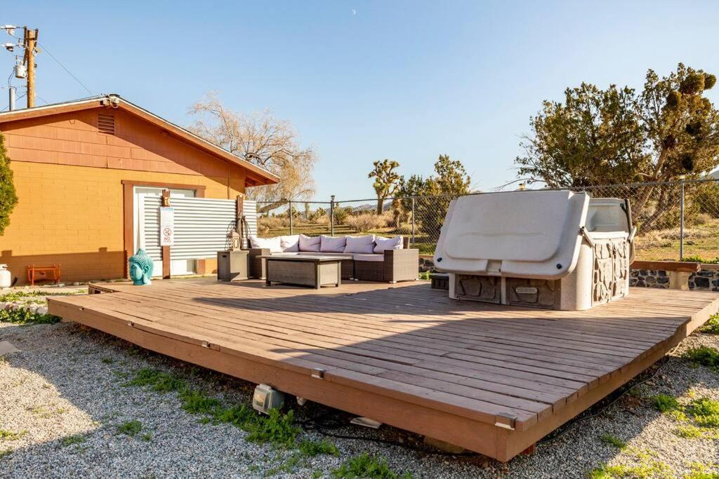 Jt'S Star Catcher Cabin - Hot Tub Юкка-Валлі Екстер'єр фото